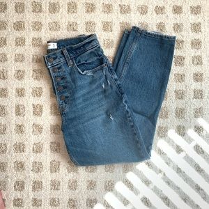 Abercrombie & Fitch High Rise Mom Jeans